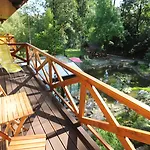 Ekosamotnia Pensjonat 4*