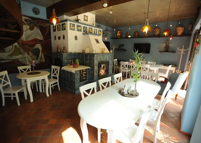 Ekosamotnia 招待所 4*