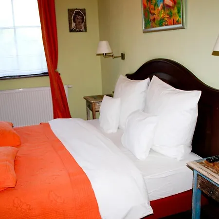 Ekosamotnia Guest house Krakow