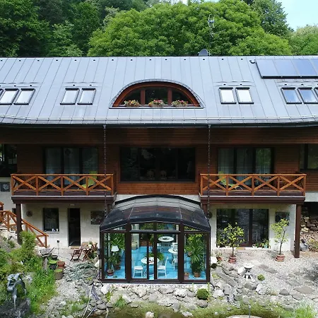 Penzion Ekosamotnia 4*